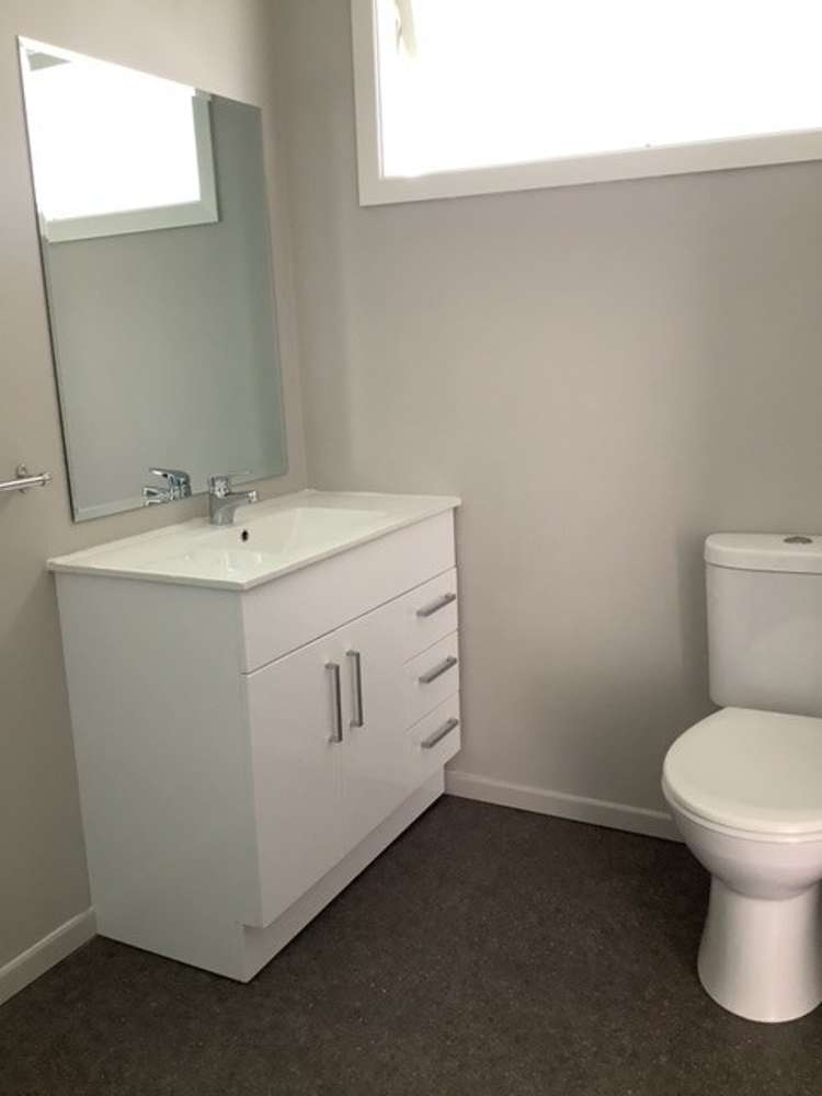 9/10 Trevethick Grove Woburn_12