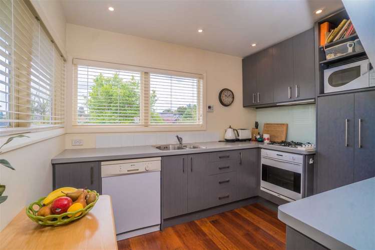 6a Tipene Place Meadowbank_1