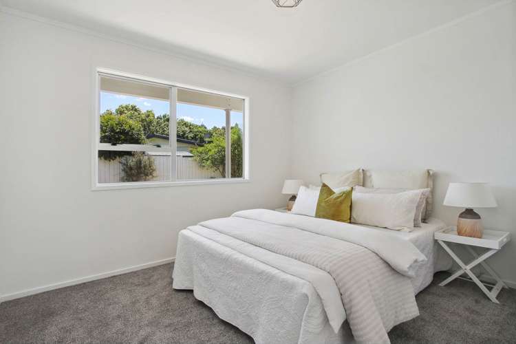 2/80 Cascades Road Pakuranga Heights_19
