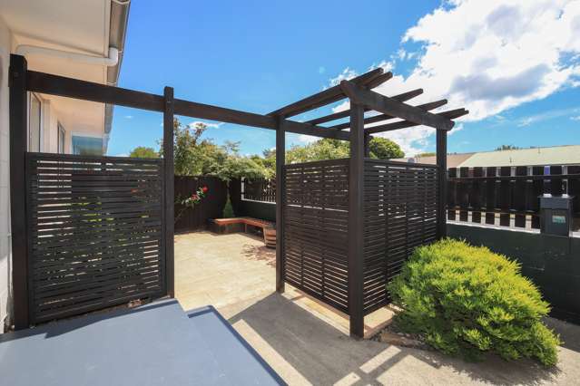 1/1 Ingrid Street Parklands_2