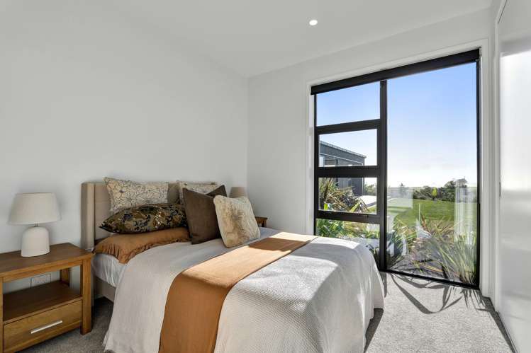 29 Washer Road Omata_23