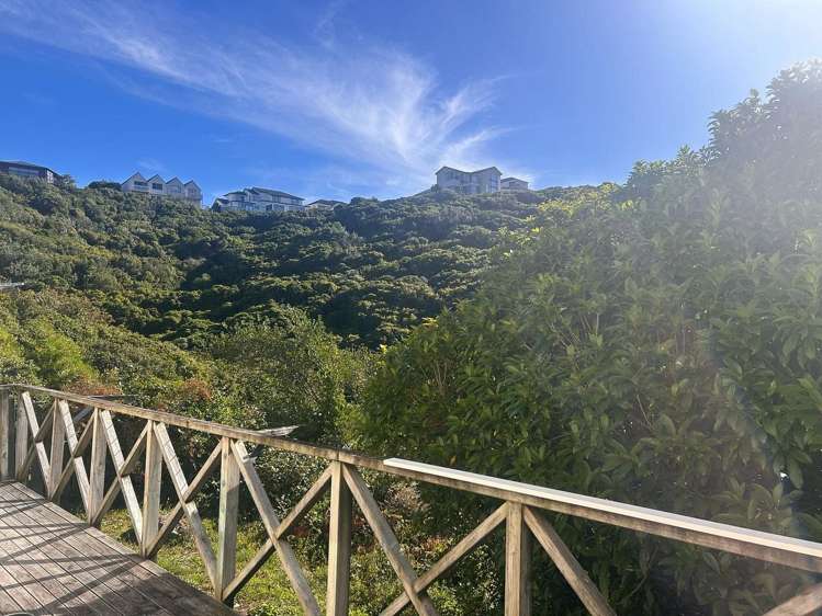 90B Karepa Street Brooklyn_10