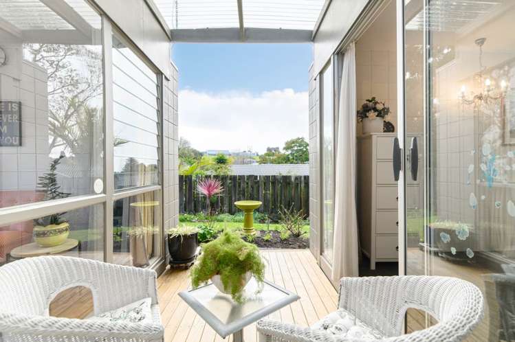 2/42 Bentley Avenue_0