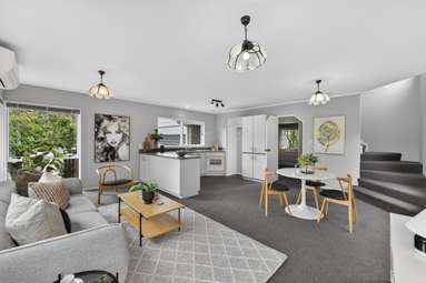 2/38 Rukutai Street_1