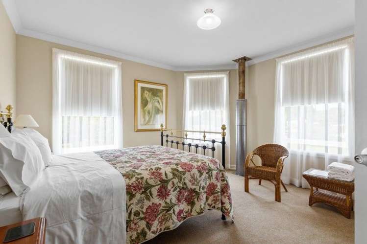 22-24 High Street Hunterville_9