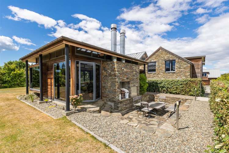 41 Peak View Ridge Wanaka_9