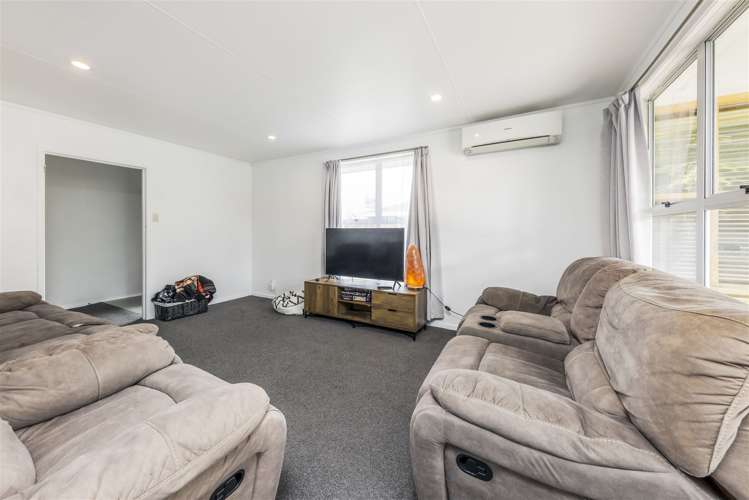 83 Arimu Road Papakura_8