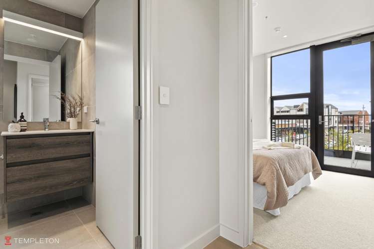 102/25C Pennant Street Long Bay_22