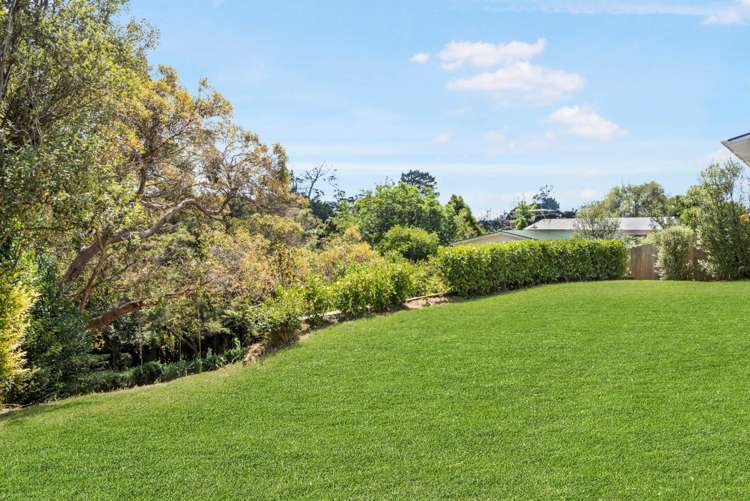 79 Taurus Crescent Beach Haven_11