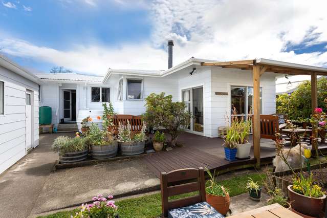 8 Madrid Street Dannevirke_2