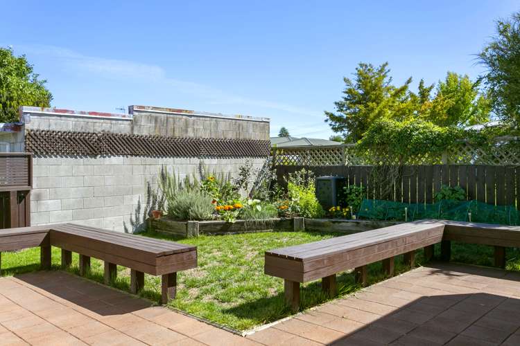 2/12 Laughton Street Taupo_25
