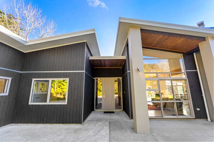 269 Okura River Road Okura_32