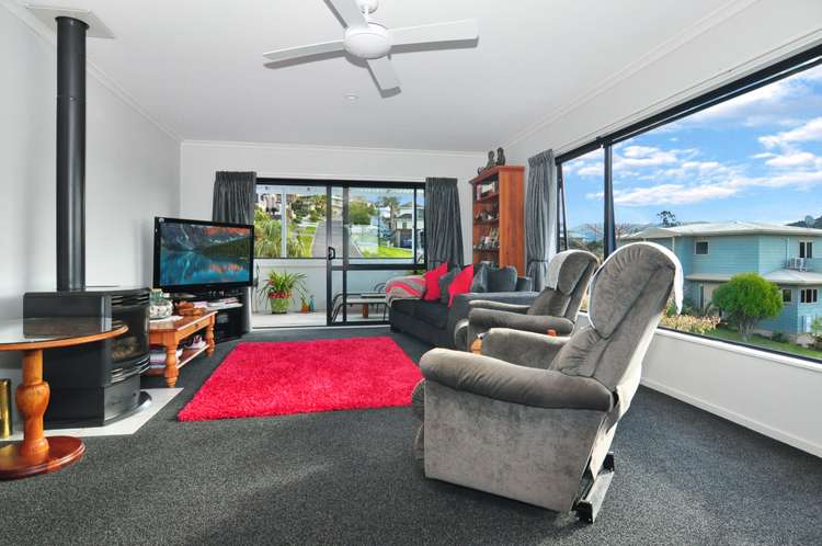101 Pacific View Drive Whangamata_5