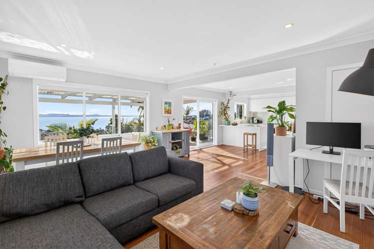 954 Whangaparaoa Road Manly_14