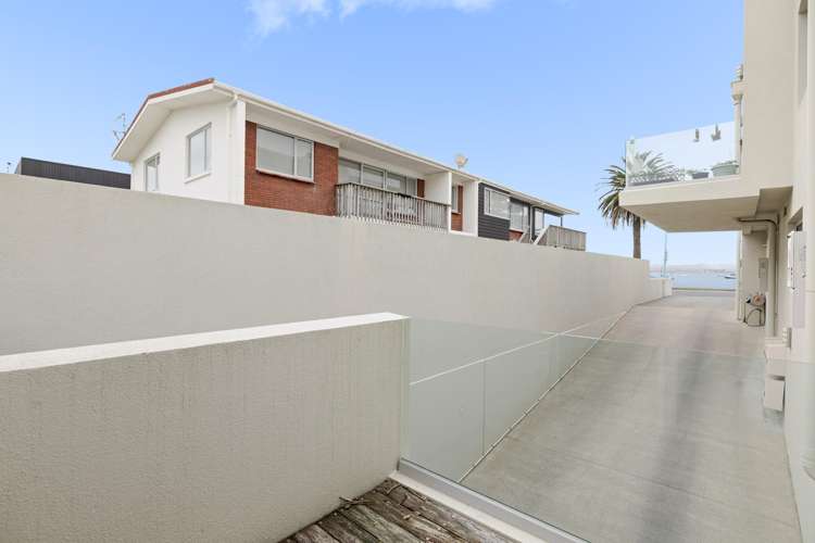 3/11 The Mall Mount Maunganui_24