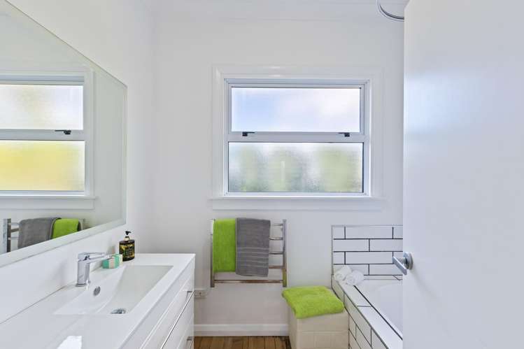 11 Waimea Street Westown_23