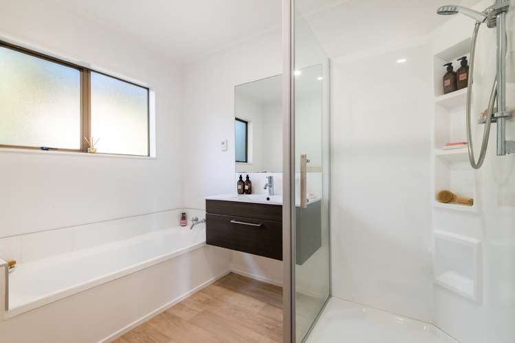 2/30a Verbena Road Birkdale_10