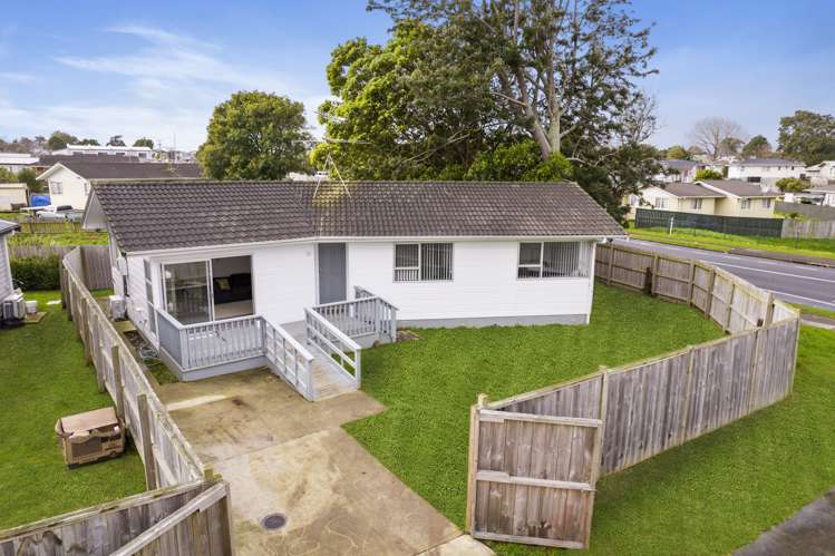 98 Thompson Terrace Wattle Downs_12