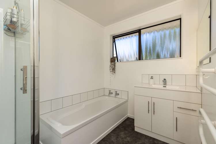 2 Kanawa Street Waikanae_14