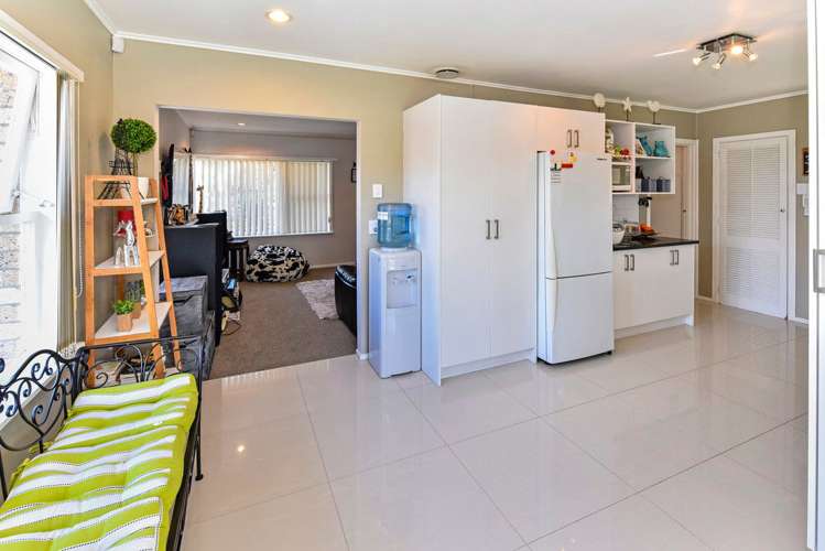 49 Christmas Road Manurewa_5