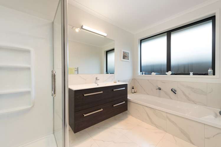 68 Pakanga Grove Pyes Pa_6