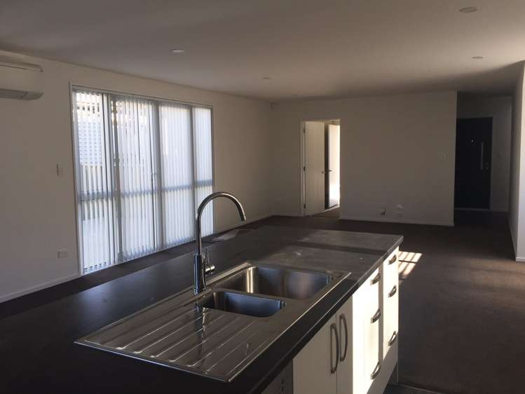 401 Hereford Street Linwood_10