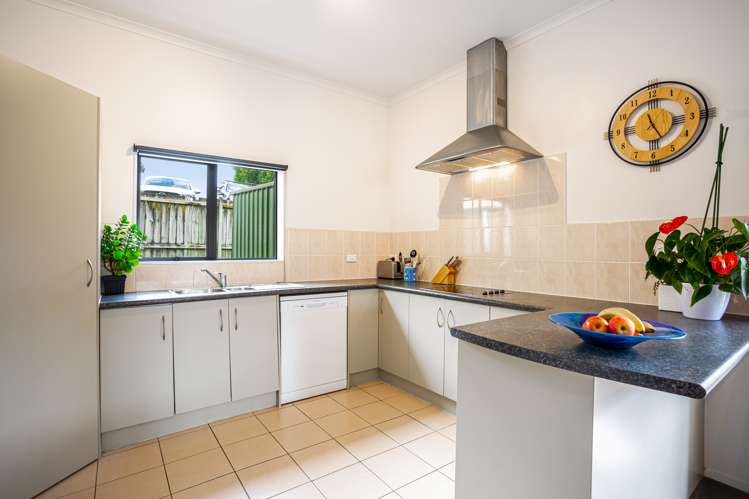 11a Westglen Place Ranui_11