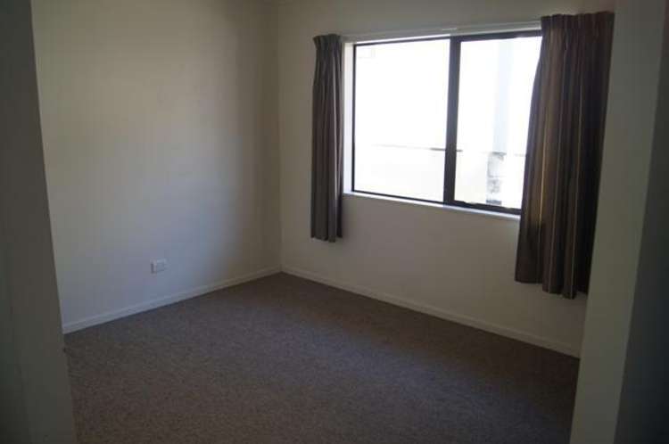 2/253 Saint Aubyn Street New Plymouth Central_2