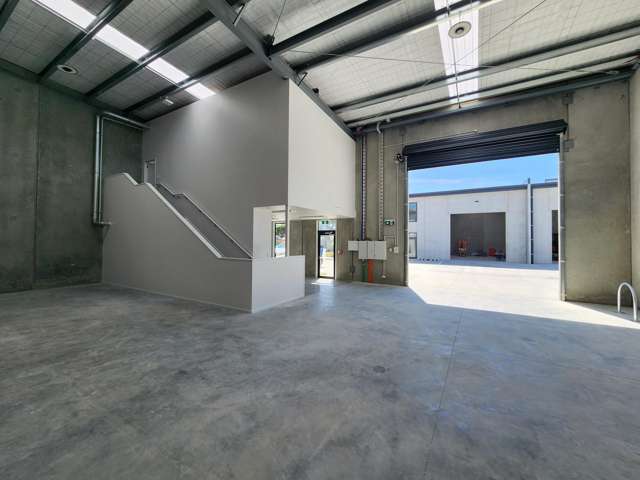 15F Timber Place Riverhead_4