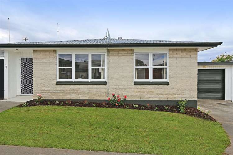 2/65 Middle Road Havelock North_9