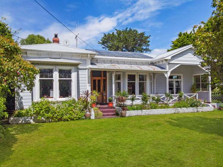 35 Ihupuku Street Waitotara_0