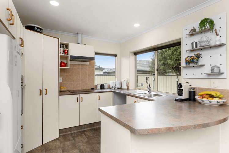 13 Flemington Place Taradale_9