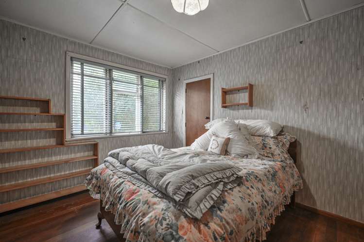 1209a Willowpark Road North Mayfair_8