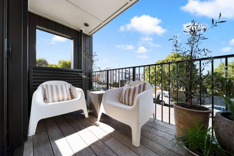 101/1A Derna Road Panmure_12