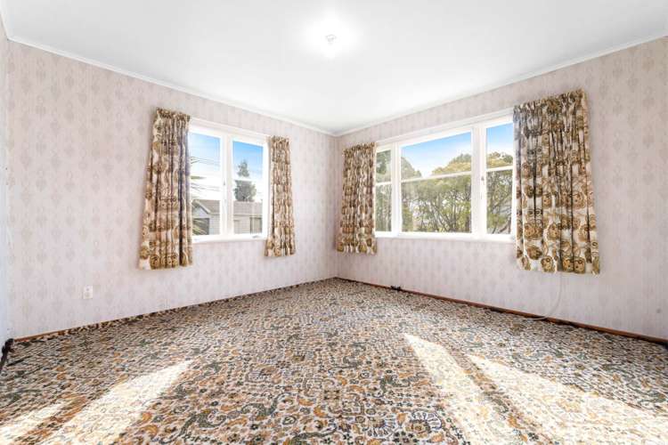 109 Te Atatu Road Te Atatu South_16