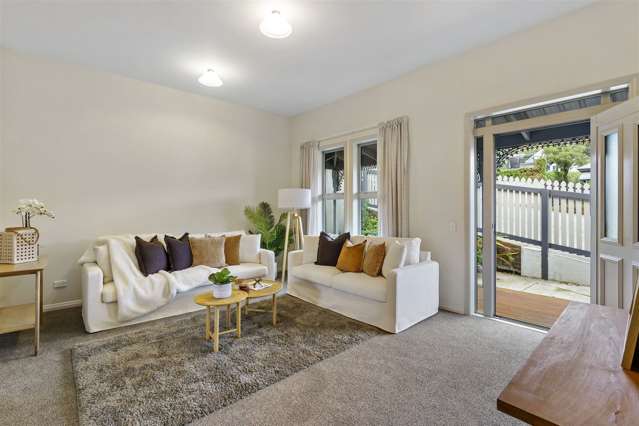 39 Canterbury Street Lyttelton_3