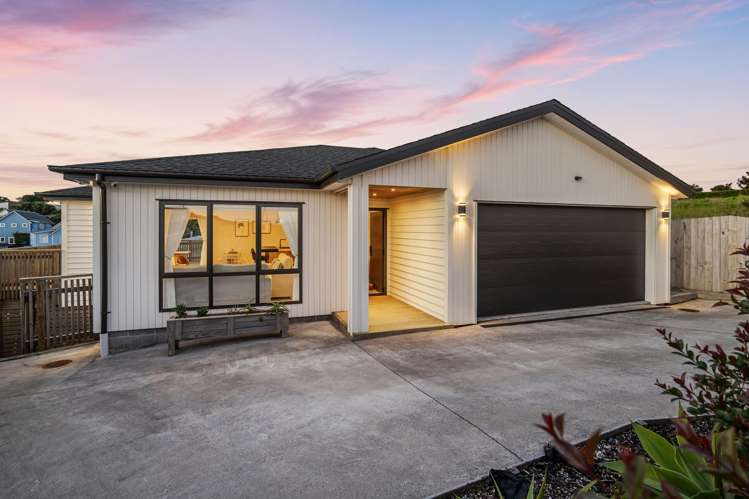 25 Whale Bay Rise_5