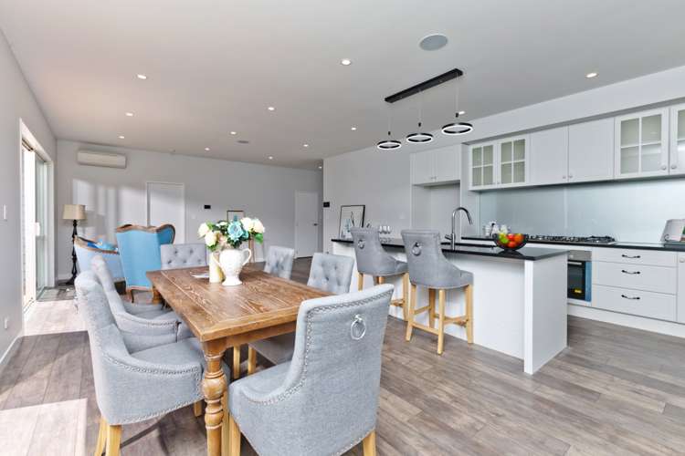 12 Ian Gordon Lane Orewa_1