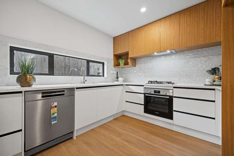 Lot 1-3/20 Greenmeadows Avenue Manurewa_10