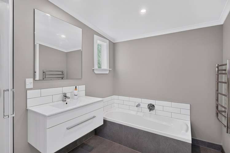 203 Carlyle Street Napier South_14