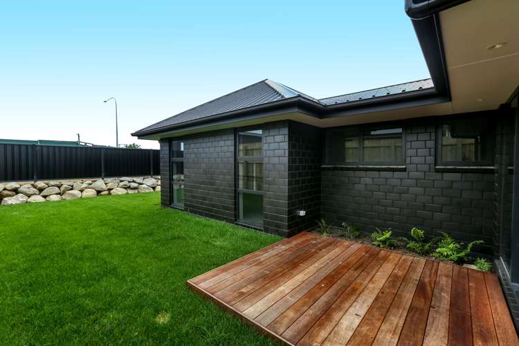 49 Coby Sydney Drive Bell Block_14