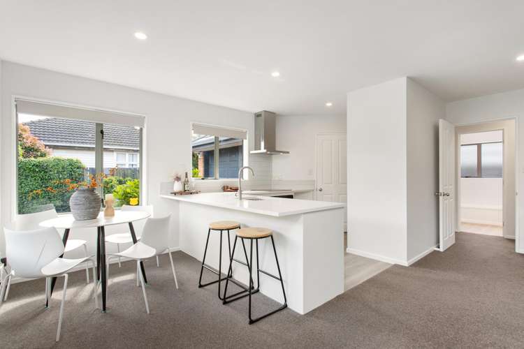 2/7 Worthy Street Ilam_4