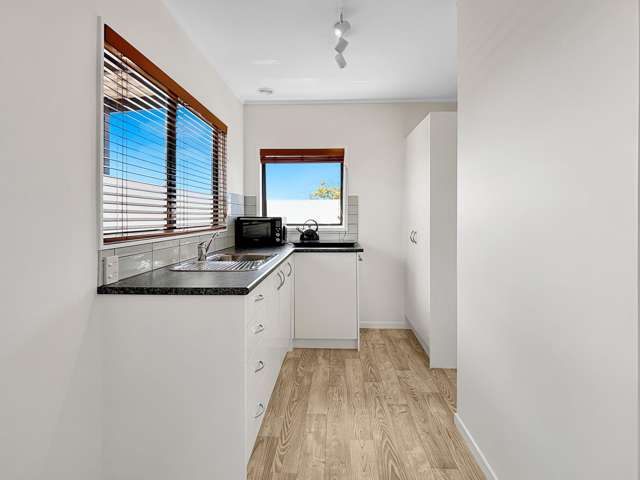  3 Virginia Circus Snells Beach_2