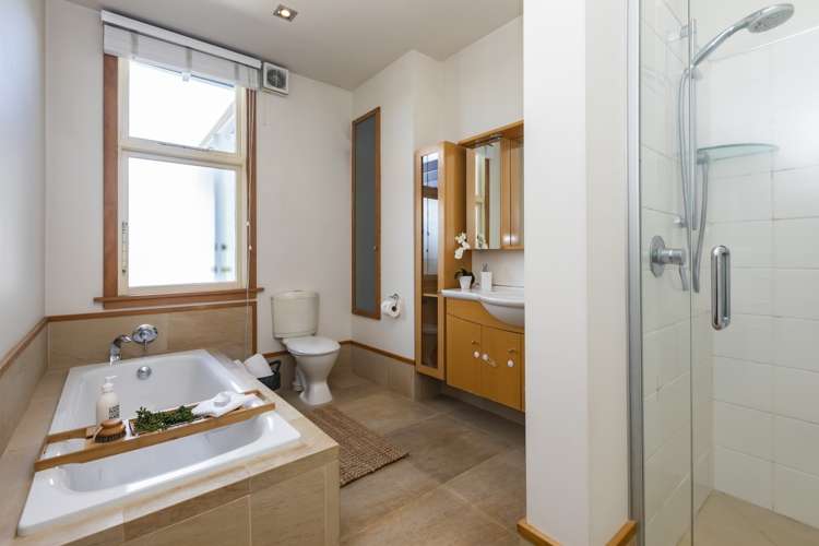 16 Brenchley Avenue Strowan_17