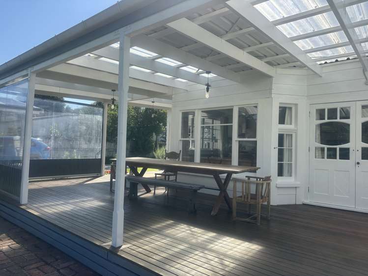 12 Pine Street Mangapapa_30