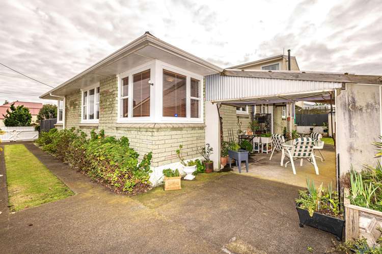 39 Victoria Street Patea_22