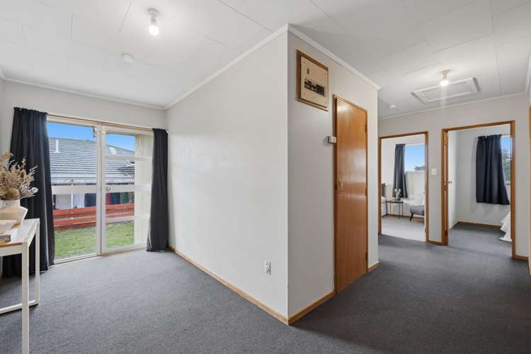 32 Ottrey Street Clifton_11