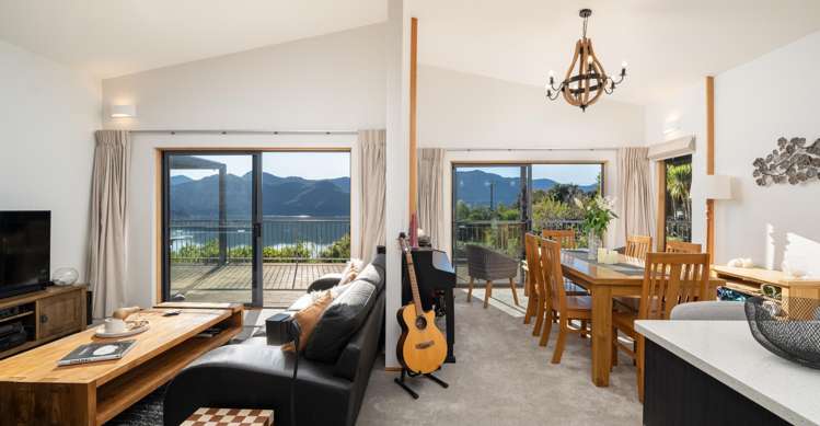 3 Lawrence Road Kenepuru Sound_9