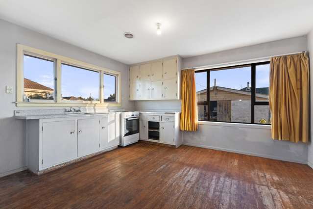 66 Eureka Street Aranui_2