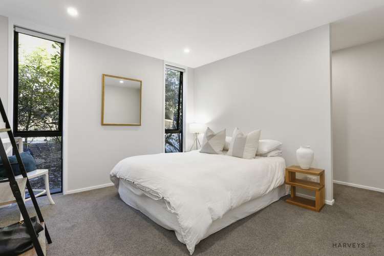 182 Scenic Drive Titirangi_14